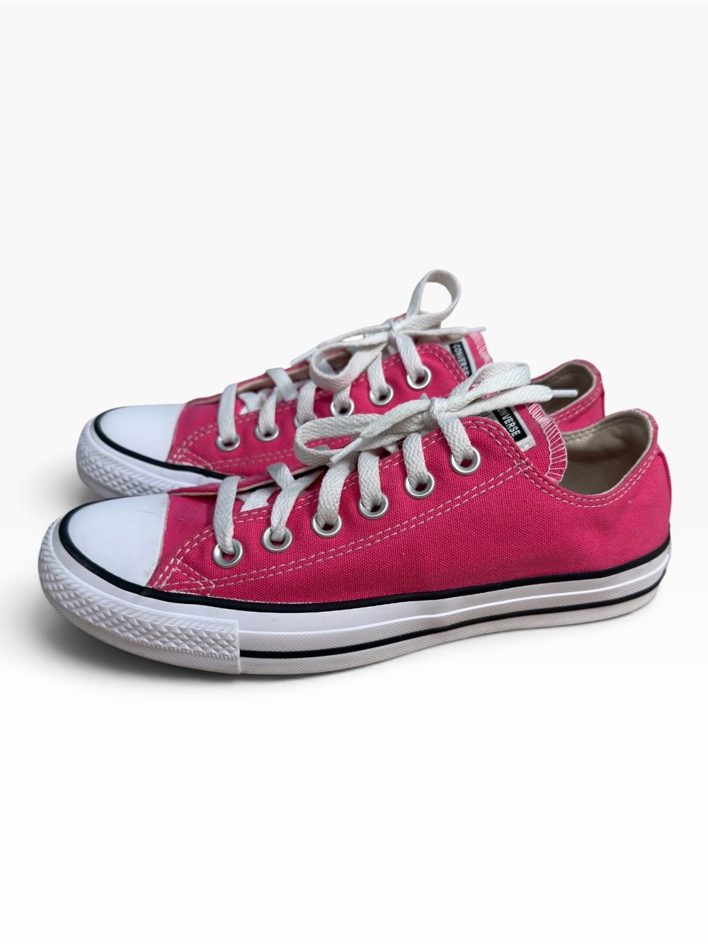 Converse Chuck Taylor All Star Pink Canvas Low Top Sneakers Womens 7 Classic